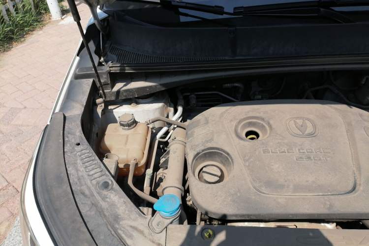 Used CHANGAN CS55 2018 1.5T Automatic Xuan Dong Model China V Standard Engine Bay Right