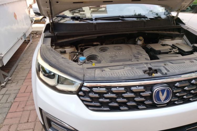 Used CHANGAN CS55 2018 1.5T Manual Colorful Model China V Standard Engine Bay Right