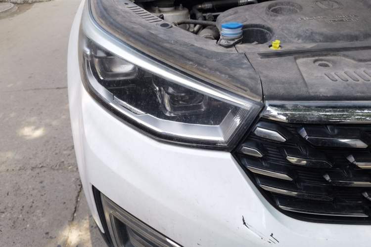 Used CHANGAN CS55 2018 1.5T Automatic Xuan Dong Model China V Standard Engine Bay Right
