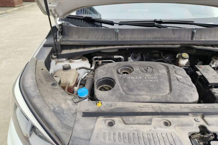 Used CHANGAN CS55 2018 1.5T Automatic Colorful Edition China V Standard Engine Bay Right