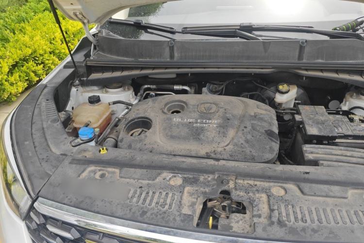 Used CHANGAN CS55 2018 1.5T Automatic Colorful Edition China V Standard Engine Bay Right