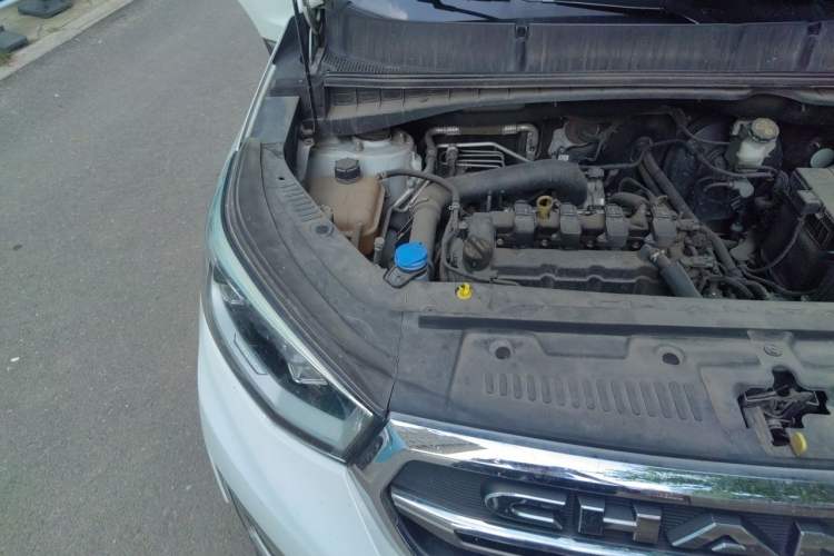 Used CHANGAN CS55 2018 1.5T Automatic Xuan Dong Model China V Standard Engine Bay Right