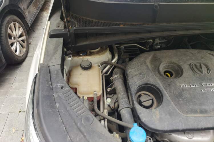 Used CHANGAN CS55 2018 1.5T Automatic Xuan Dong Model China V Standard Engine Bay Right