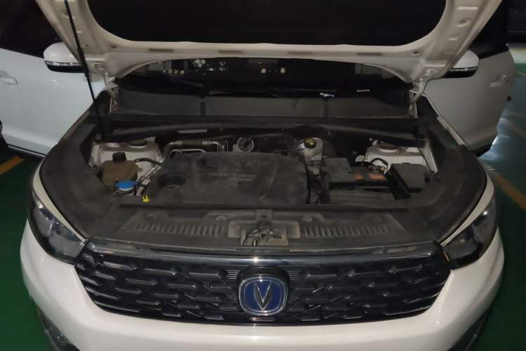 Used CHANGAN CS55 2018 1.5T Automatic Colorful Edition China V Standard Engine Bay