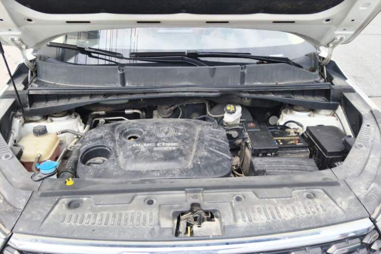 Used CHANGAN CS55 2018 1.5T Automatic Colorful Edition China V Standard Engine Bay