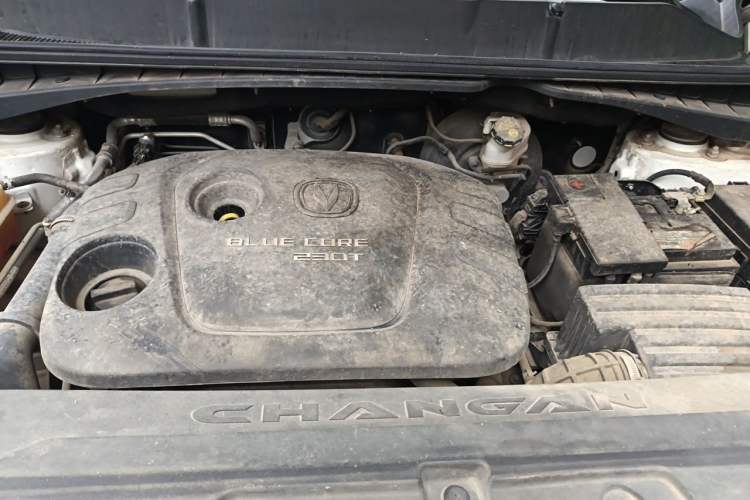 Used CHANGAN CS55 2018 1.5T Automatic Colorful Edition China V Standard Engine Bay