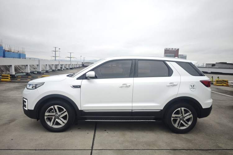 Used CHANGAN CS55 2018 1.5T Automatic Colorful Edition China V Standard Exterior 2