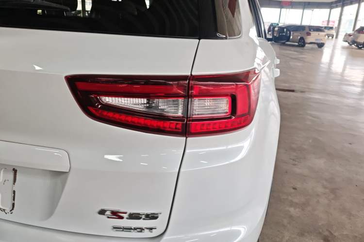 Used CHANGAN CS55 2018 1.5T Automatic Colorful Edition China V Standard Exterior 3