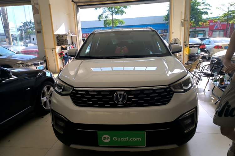Used CHANGAN CS55 2018 1.5T Automatic Colorful Edition China V Standard Front