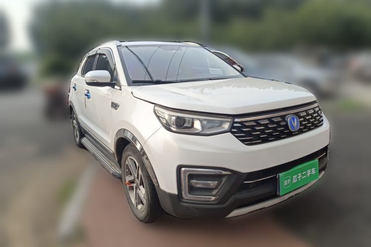 Used CHANGAN CS55 2018 1.5T Manual Colorful Model China V Standard Front Right 45 Deg