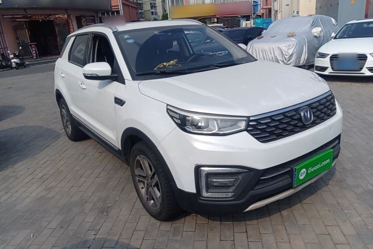 Used CHANGAN CS55 2018 1.5T Automatic Colorful Edition China V Standard Front Right 45 Deg