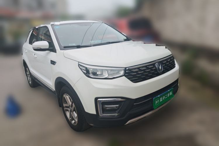 Used CHANGAN CS55 2018 1.5T Manual Colorful Model China V Standard Front Right 45 Deg