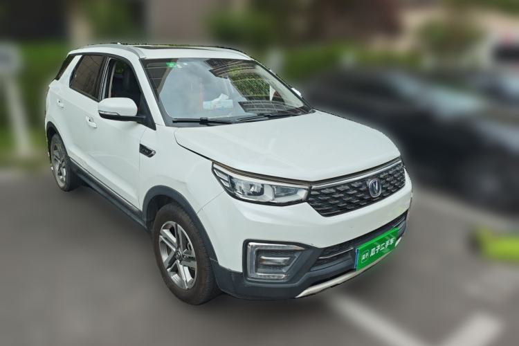 Used CHANGAN CS55 2018 1.5T Manual Colorful Model China V Standard Front Right 45 Deg