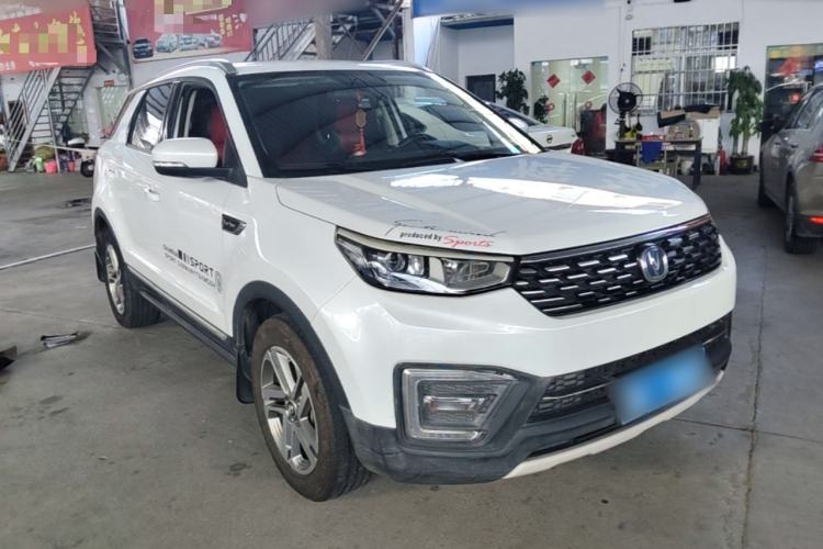 Used CHANGAN CS55 2018 1.5T Automatic Colorful Edition China V Standard Front Right 45 Deg