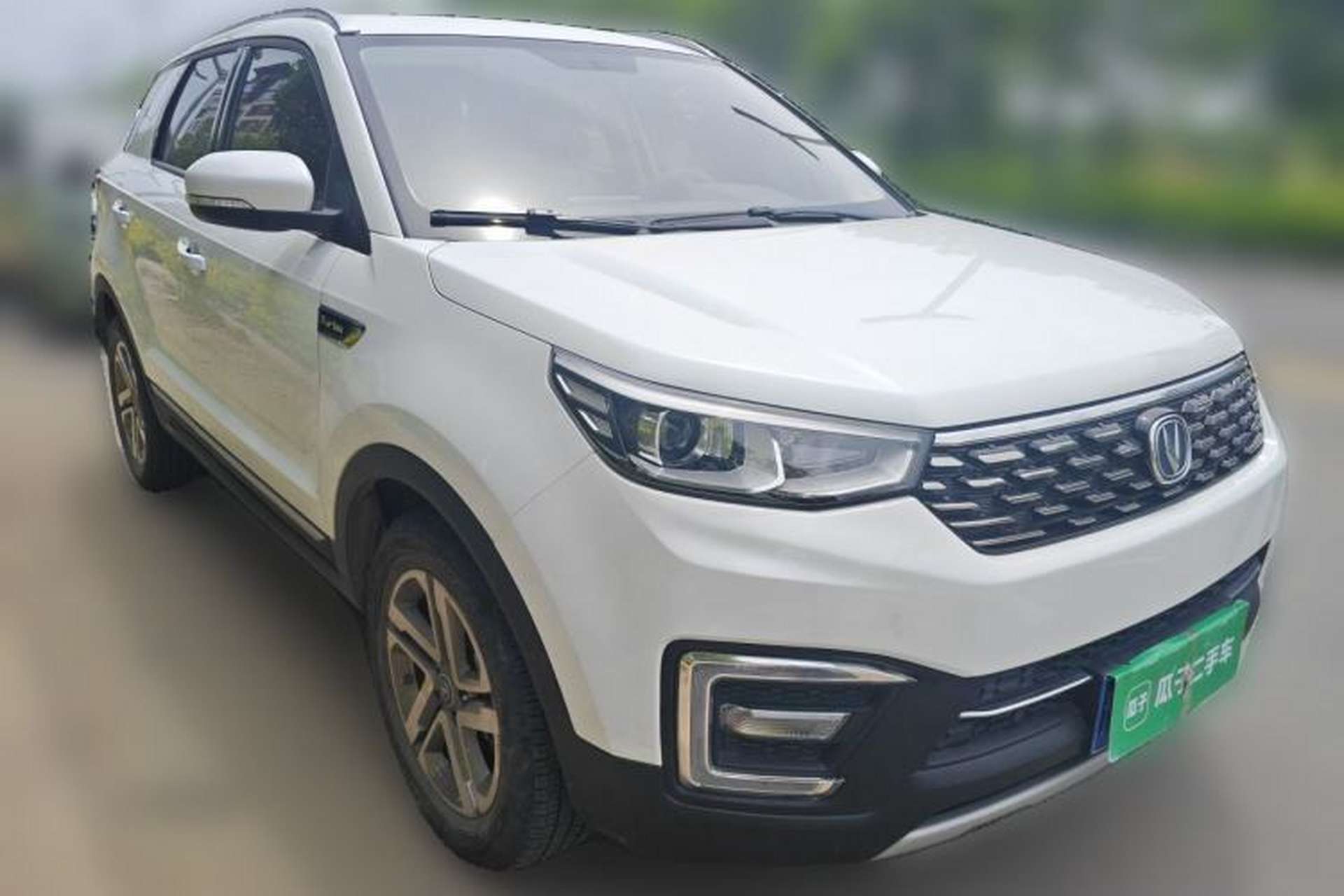 Used CHANGAN CS55 2018 1.5T Automatic Colorful Edition China V Standard Front Right 45 Deg