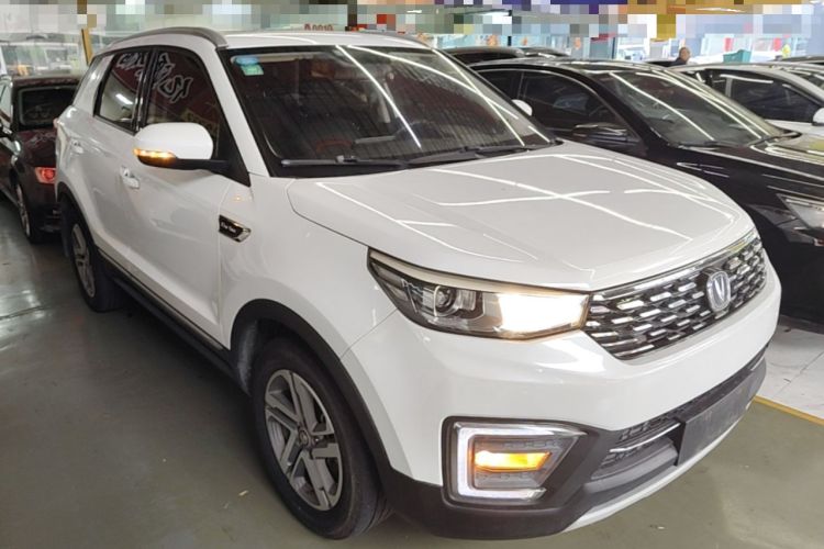 Used CHANGAN CS55 2018 1.5T Automatic Colorful Edition China V Standard Front Right 45 Deg