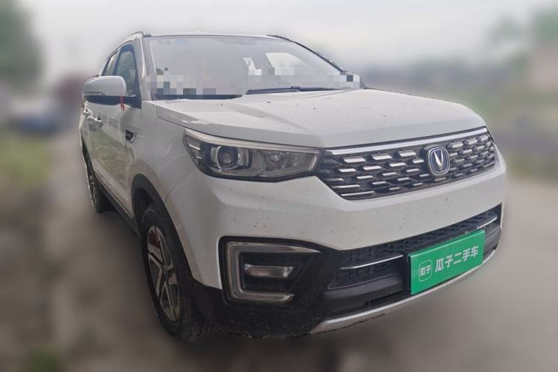 Used CHANGAN CS55 2018 1.5T Manual Colorful Model China V Standard Front Right 45 Deg