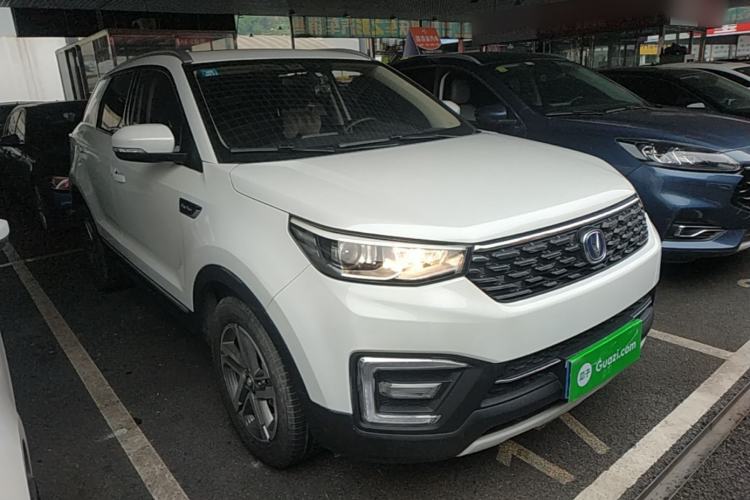 Used CHANGAN CS55 2018 1.5T Automatic Colorful Edition China V Standard Front Right 45 Deg