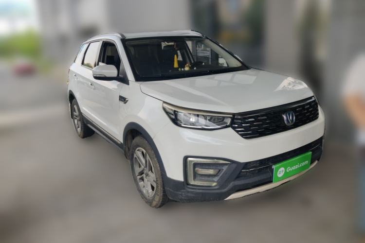 Used CHANGAN CS55 2018 1.5T Manual Colorful Model China V Standard Front Right 45 Deg