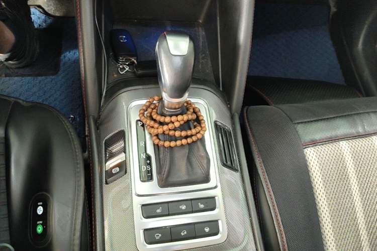 Used CHANGAN CS55 2018 1.5T Automatic Xuanzhi Model China V Standard Gear Lever