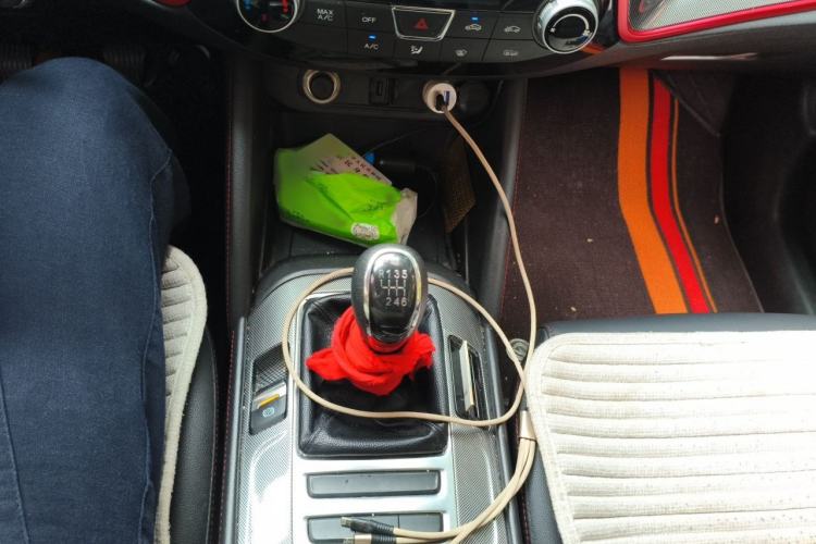 Used CHANGAN CS55 2018 1.5T Manual Colorful Model China V Standard Gear Lever