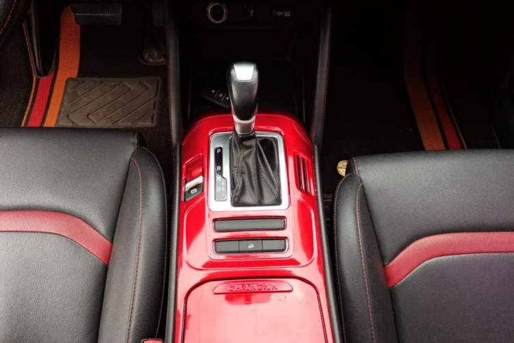 Used CHANGAN CS55 2018 1.5T Automatic Colorful Edition China V Standard Gear Lever