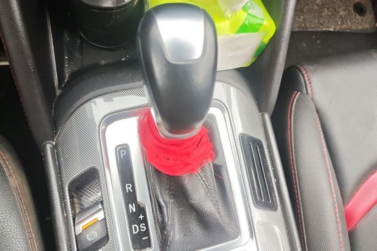 Used CHANGAN CS55 2018 1.5T Automatic Xuan Dong Model China V Standard Gear Lever