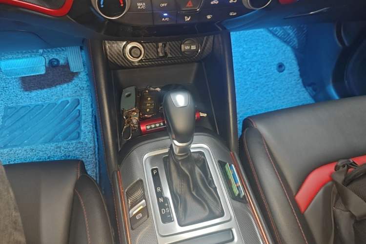 Used CHANGAN CS55 2018 1.5T Automatic Colorful Edition China V Standard Gear Lever