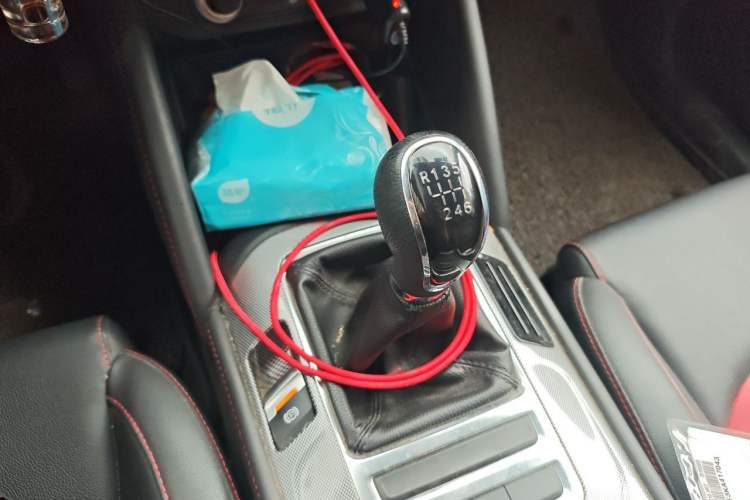 Used CHANGAN CS55 2018 1.5T Manual Colorful Model China V Standard Gear Lever