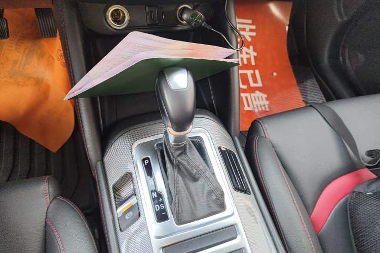 Used CHANGAN CS55 2018 1.5T Automatic Xuan Dong Model China V Standard Gear Lever