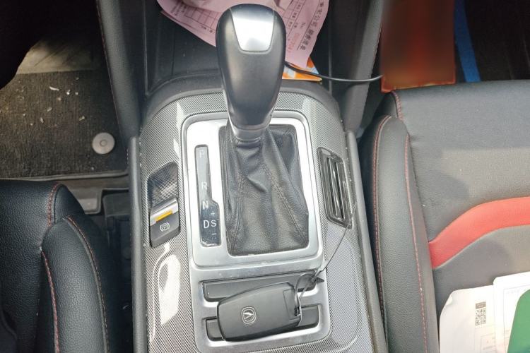 Used CHANGAN CS55 2018 1.5T Automatic Colorful Edition China V Standard Gear Lever