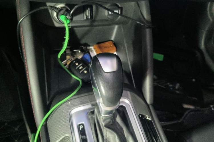 Used CHANGAN CS55 2018 1.5T Automatic Colorful Edition China V Standard Gear Lever