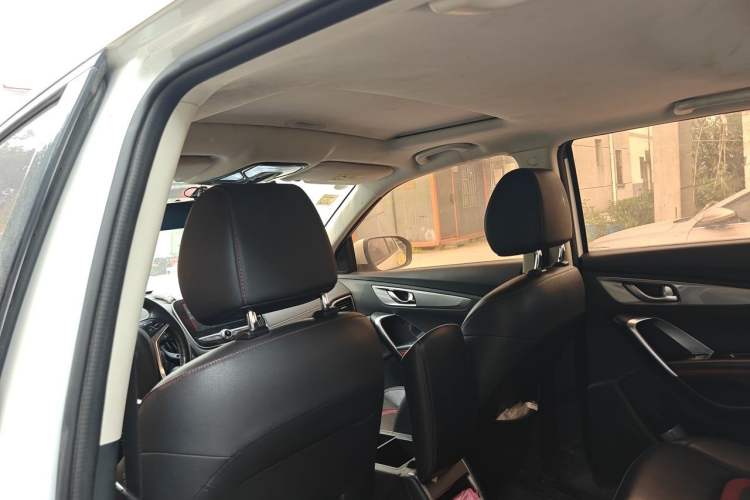 Used CHANGAN CS55 2018 1.5T Automatic Colorful Edition China V Standard Headliner