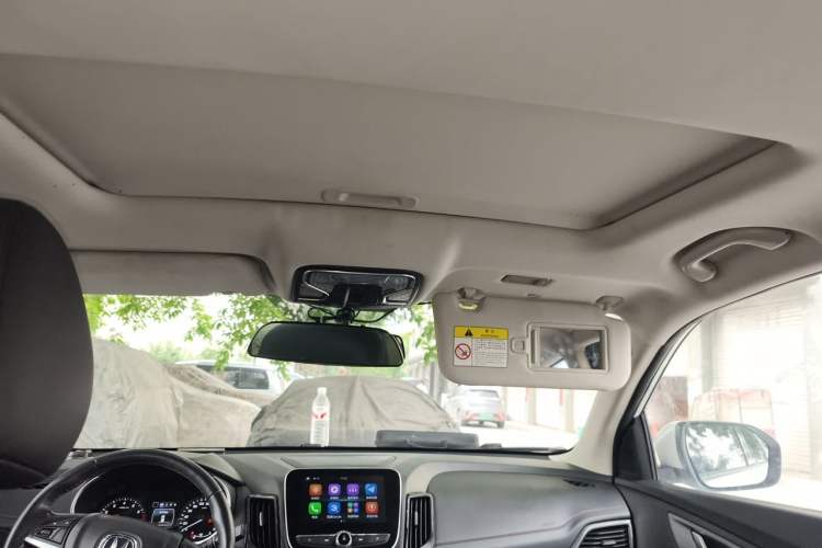 Used CHANGAN CS55 2018 1.5T Manual Colorful Model China V Standard Headliner