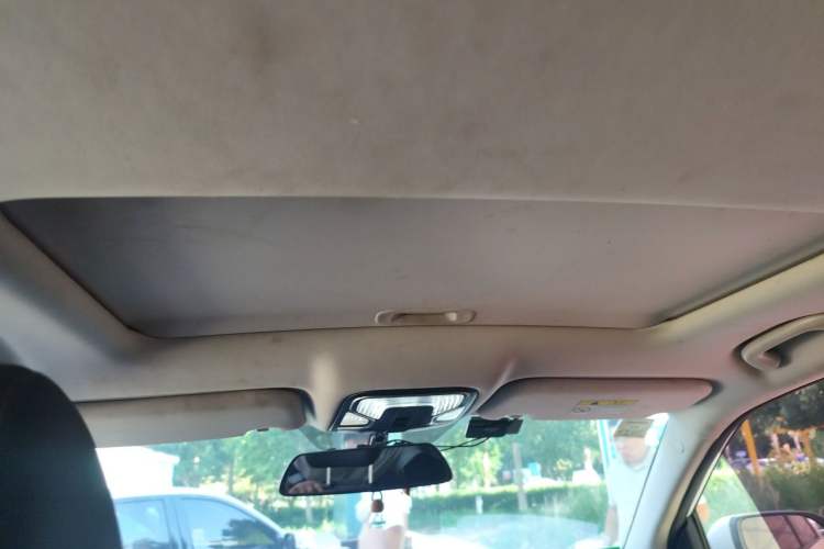 Used CHANGAN CS55 2018 1.5T Manual Colorful Model China V Standard Headliner