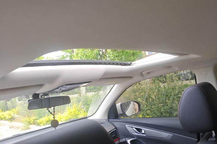Used CHANGAN CS55 2018 1.5T Automatic Colorful Edition China V Standard Headliner