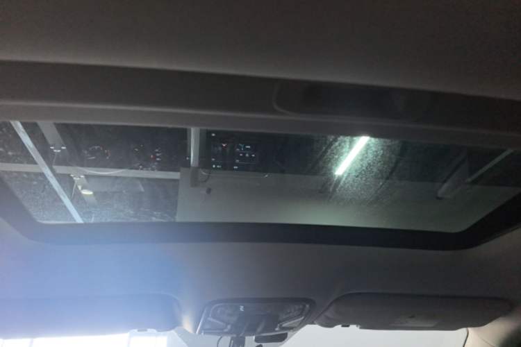 Used CHANGAN CS55 2018 1.5T Automatic Colorful Edition China V Standard Headliner