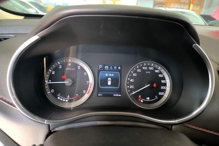 Used CHANGAN CS55 2018 1.5T Automatic Colorful Edition China V Standard Instrument Cluster