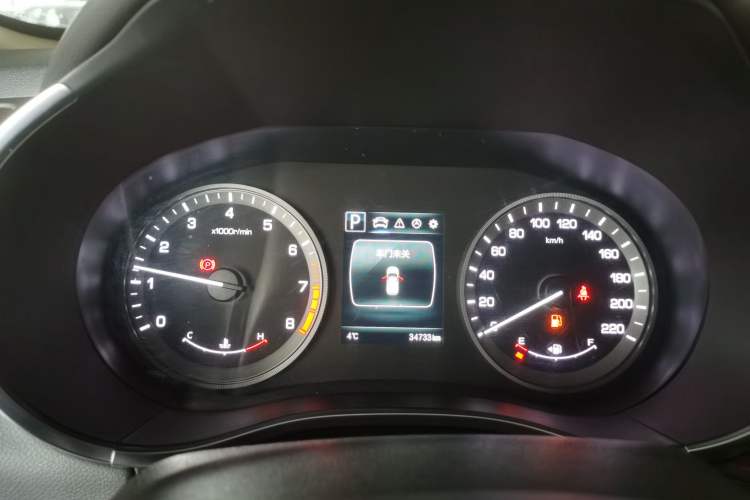 Used CHANGAN CS55 2018 1.5T Automatic Colorful Edition China V Standard Instrument Cluster