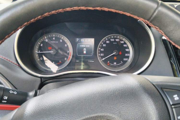 Used CHANGAN CS55 2018 1.5T Automatic Colorful Edition China V Standard Instrument Cluster