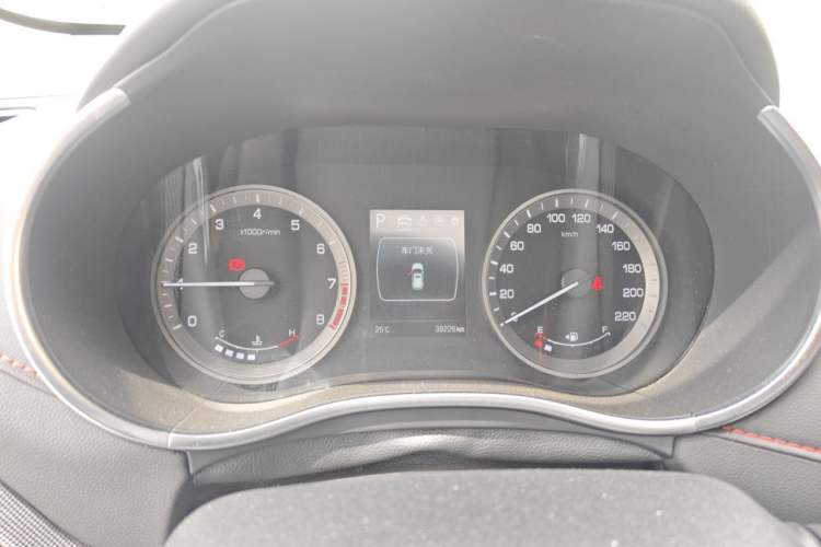Used CHANGAN CS55 2018 1.5T Automatic Colorful Edition China V Standard Instrument Cluster