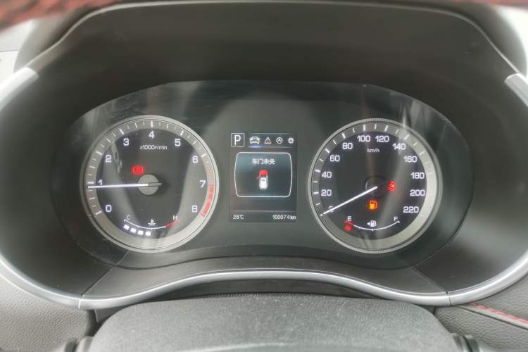 Used CHANGAN CS55 2018 1.5T Automatic Colorful Edition China V Standard Instrument Cluster