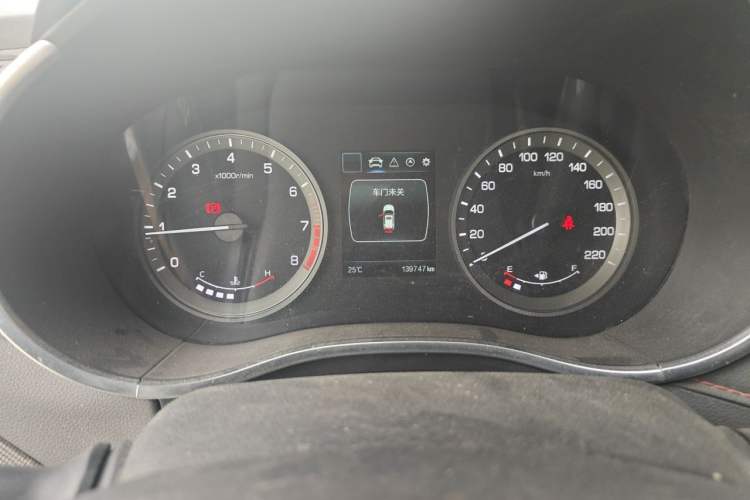 Used CHANGAN CS55 2018 1.5T Manual Colorful Model China V Standard Instrument Cluster