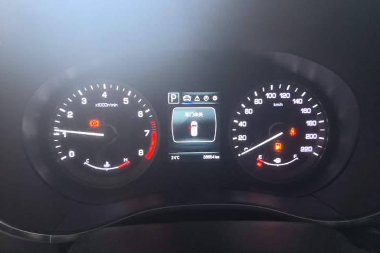 Used CHANGAN CS55 2018 1.5T Automatic Colorful Edition China V Standard Instrument Cluster