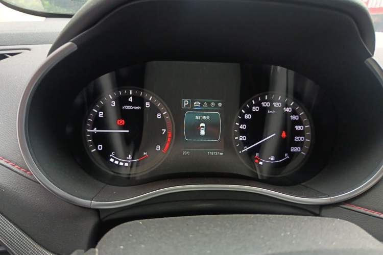 Used CHANGAN CS55 2018 1.5T Automatic Colorful Edition China V Standard Instrument Cluster
