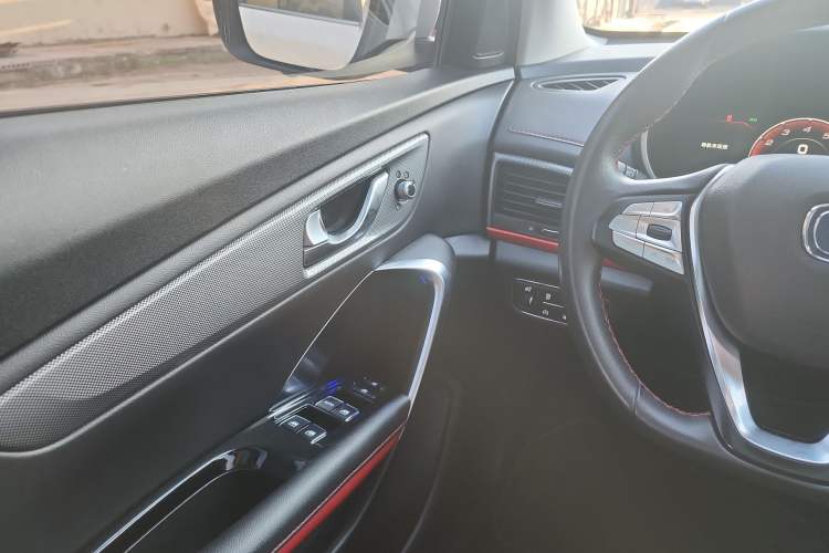 Used CHANGAN CS55 2018 1.5T Automatic Xuanzhi Model China V Standard Interior 2