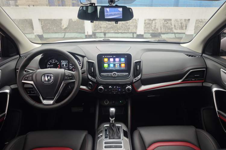 Used CHANGAN CS55 2018 1.5T Automatic Colorful Edition China V Standard Interior 6
