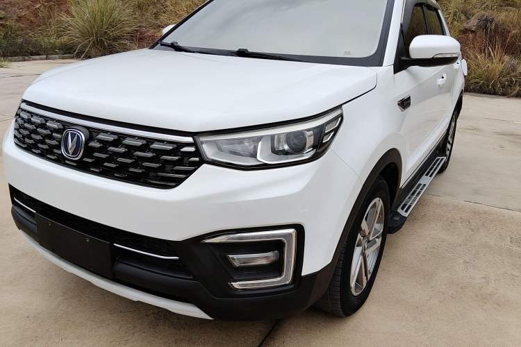 Used CHANGAN CS55 2018 1.5T Automatic Colorful Edition China V Standard Left Front Headlight