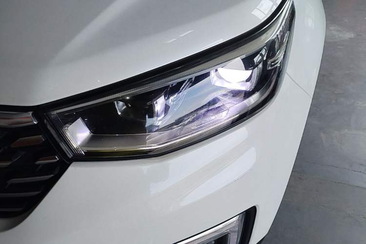 Used CHANGAN CS55 2018 1.5T Automatic Xuan Dong Model China V Standard Left Front Headlight