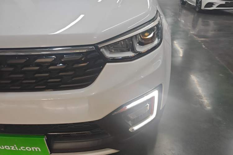 Used CHANGAN CS55 2018 1.5T Automatic Colorful Edition China V Standard Left Front Headlight